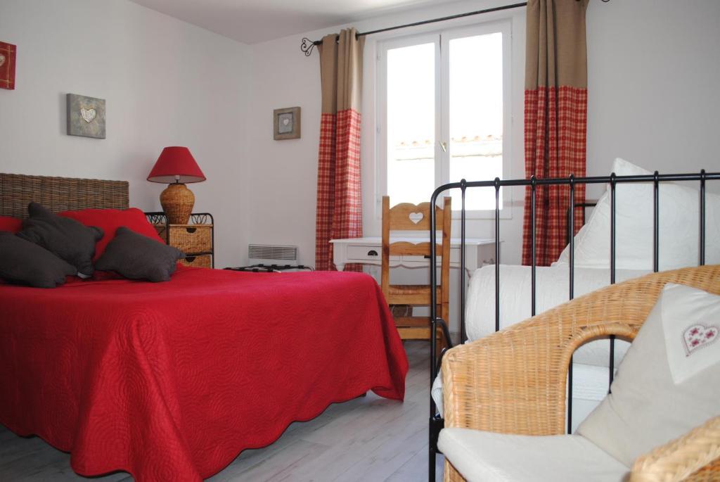 Hotel Restaurant Le Provencal Le Grau-du-Roi Habitación foto